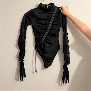 Maniere de voir bodysuit w/gloves